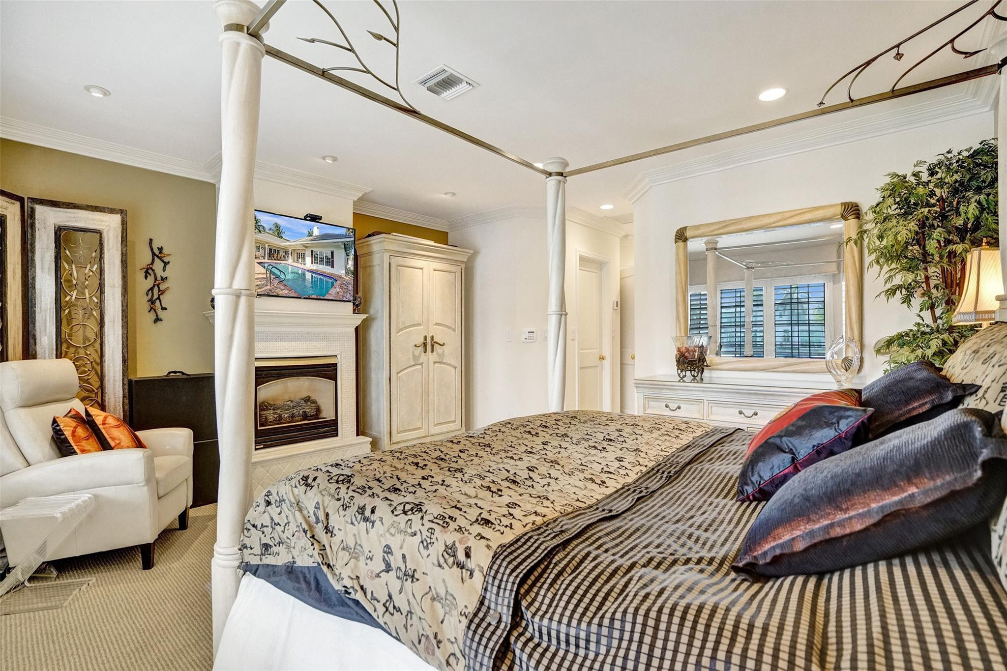 7 Saranac Road, Sea Ranch Lakes