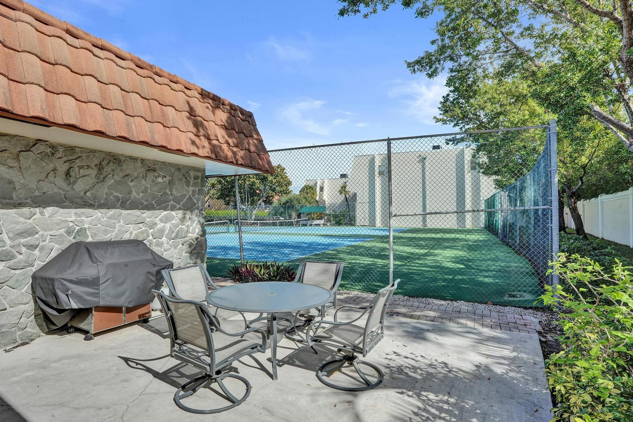 5555 N Ocean Boulevard 86, Lauderdale-By-The-Sea Unit: 86