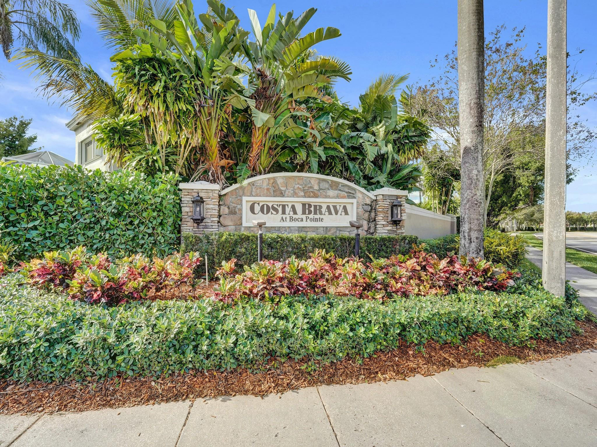 6298 Brava Way