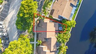 681 Kensington Place D101, Fort Lauderdale Unit: D101