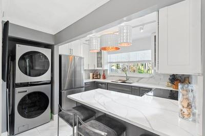 681 Kensington Place D101, Fort Lauderdale Unit: D101