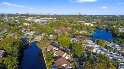 681 Kensington Place D101, Fort Lauderdale Unit: D101