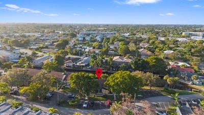 681 Kensington Place D101, Fort Lauderdale Unit: D101