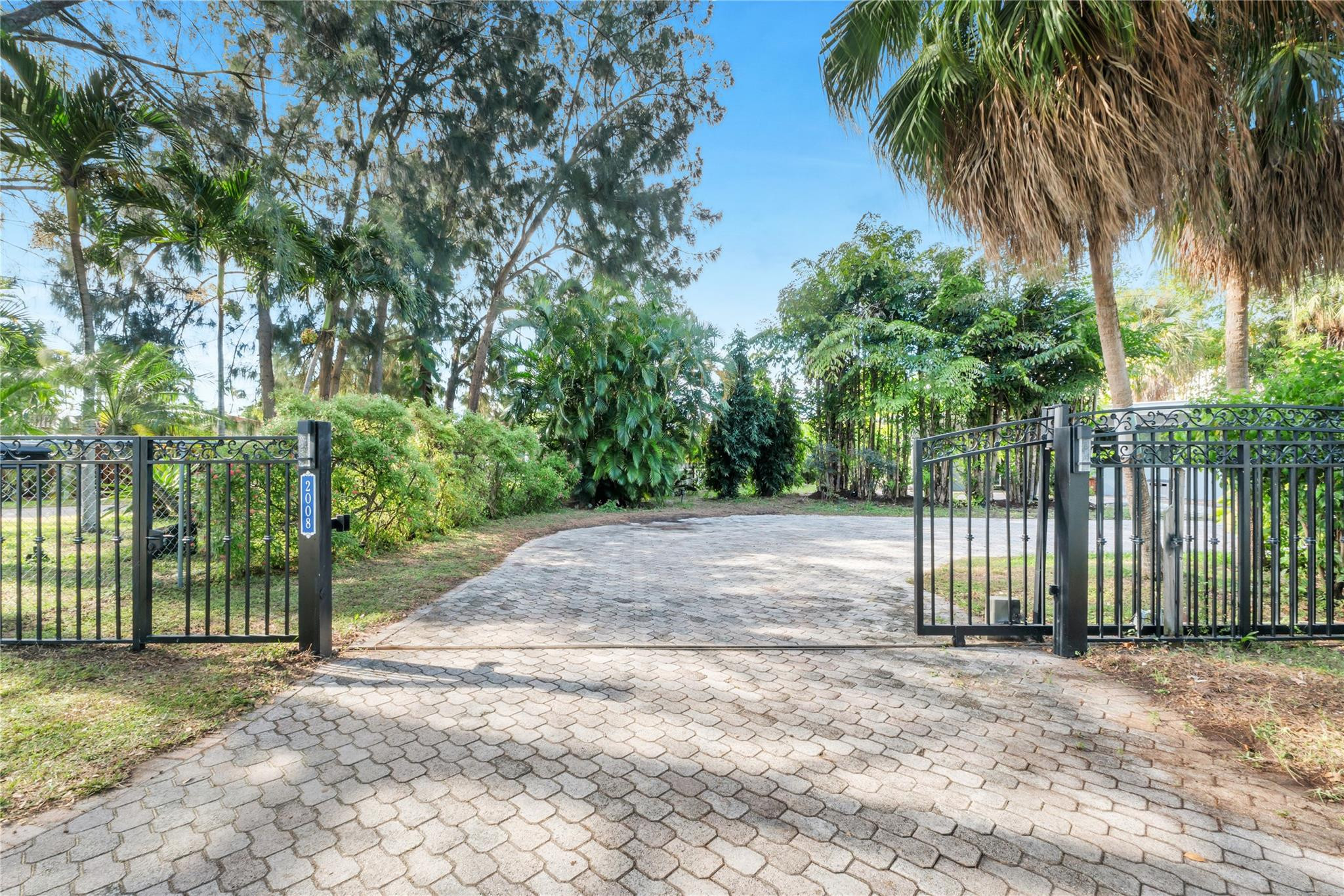 2008 Coral Gardens Drive, Wilton Manors