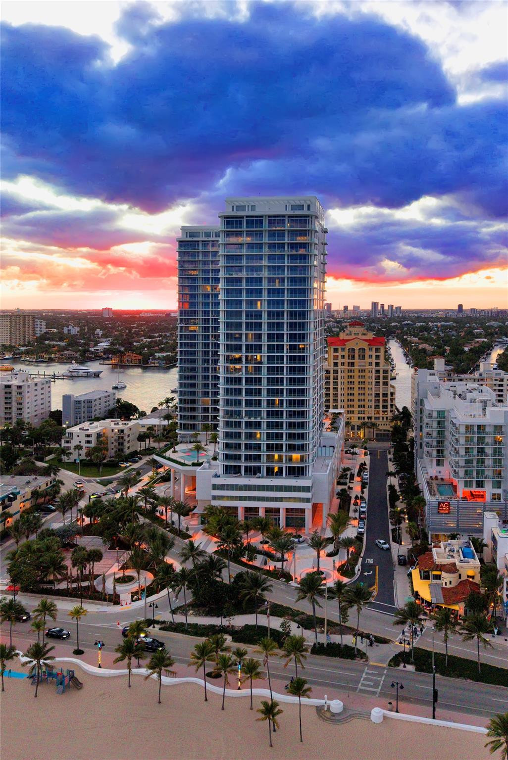 151 N Seabreeeze Boulevard 504