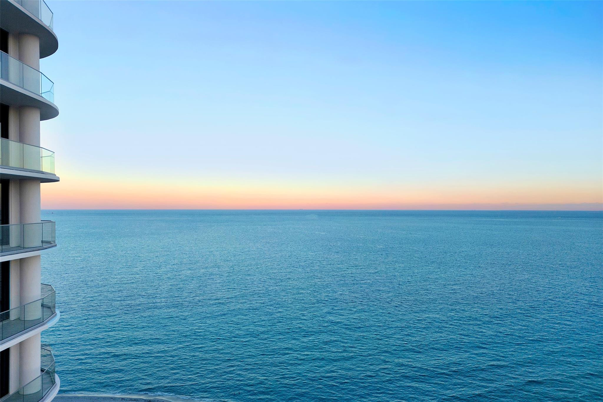 151 N Seabreeeze Boulevard 504