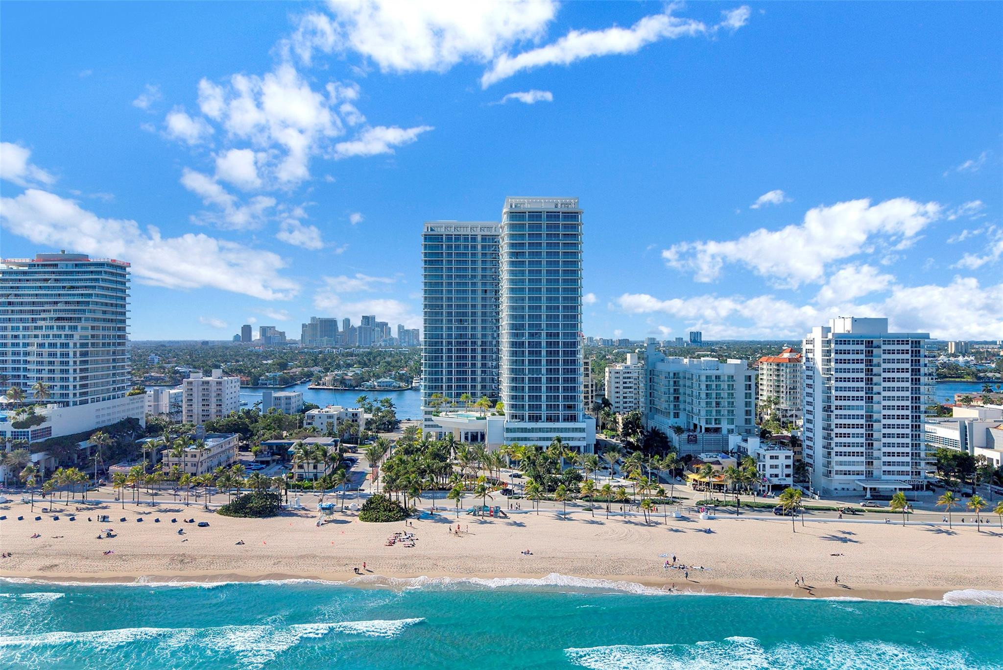 151 N Seabreeeze Boulevard 504