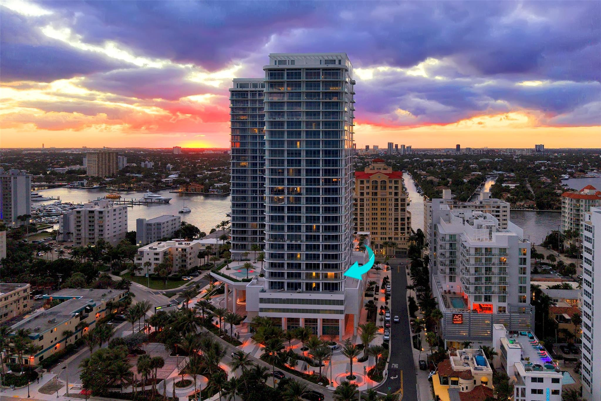 151 N Seabreeeze Boulevard 504