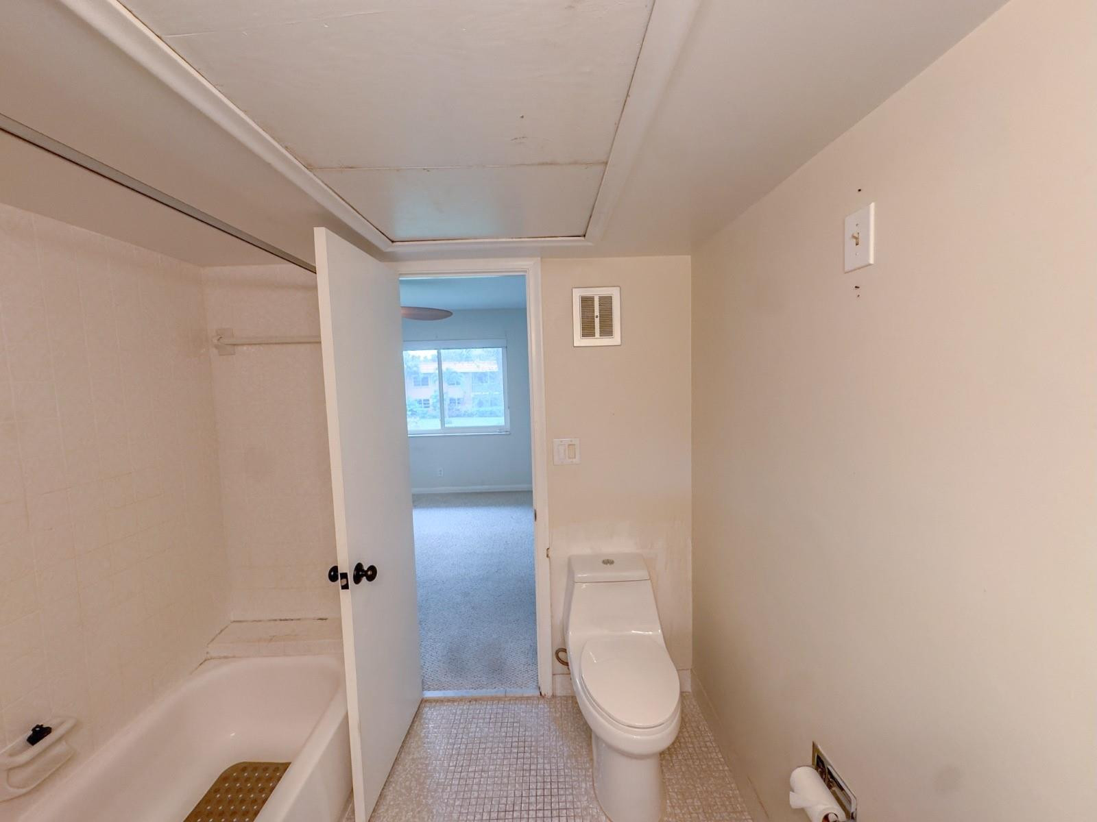 119 NE 19th Court 203G, Wilton Manors Unit: 203G