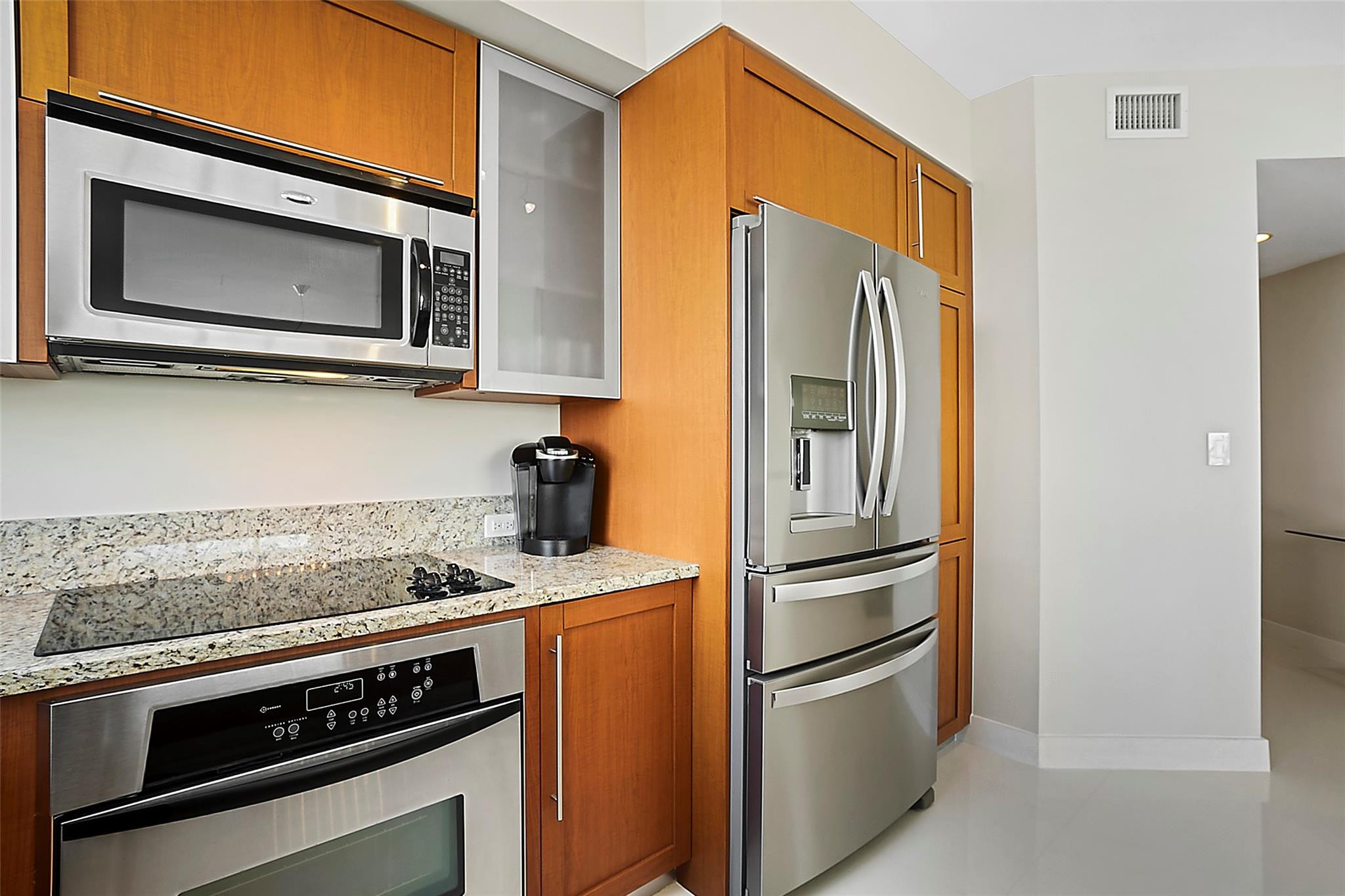 2831 N Ocean Boulevard 801N