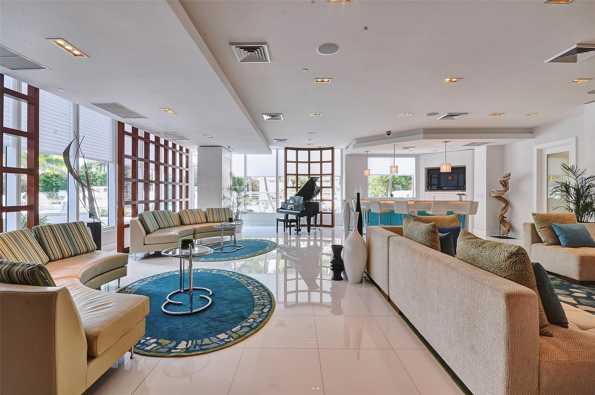 2831 N Ocean Boulevard 801N