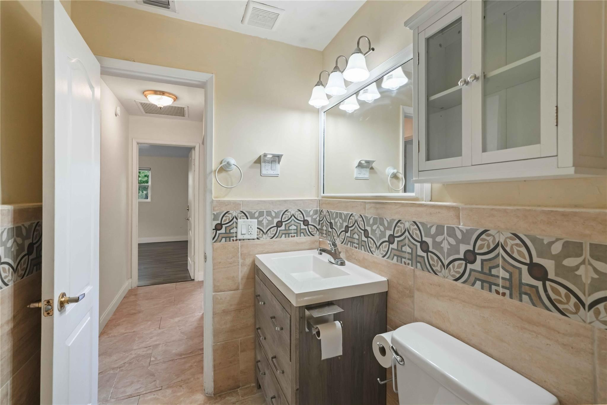51 NE 49th Street