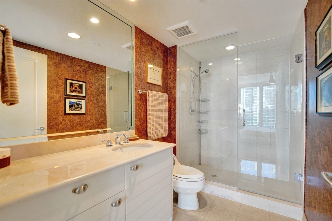 2845 NE 9th Street 603