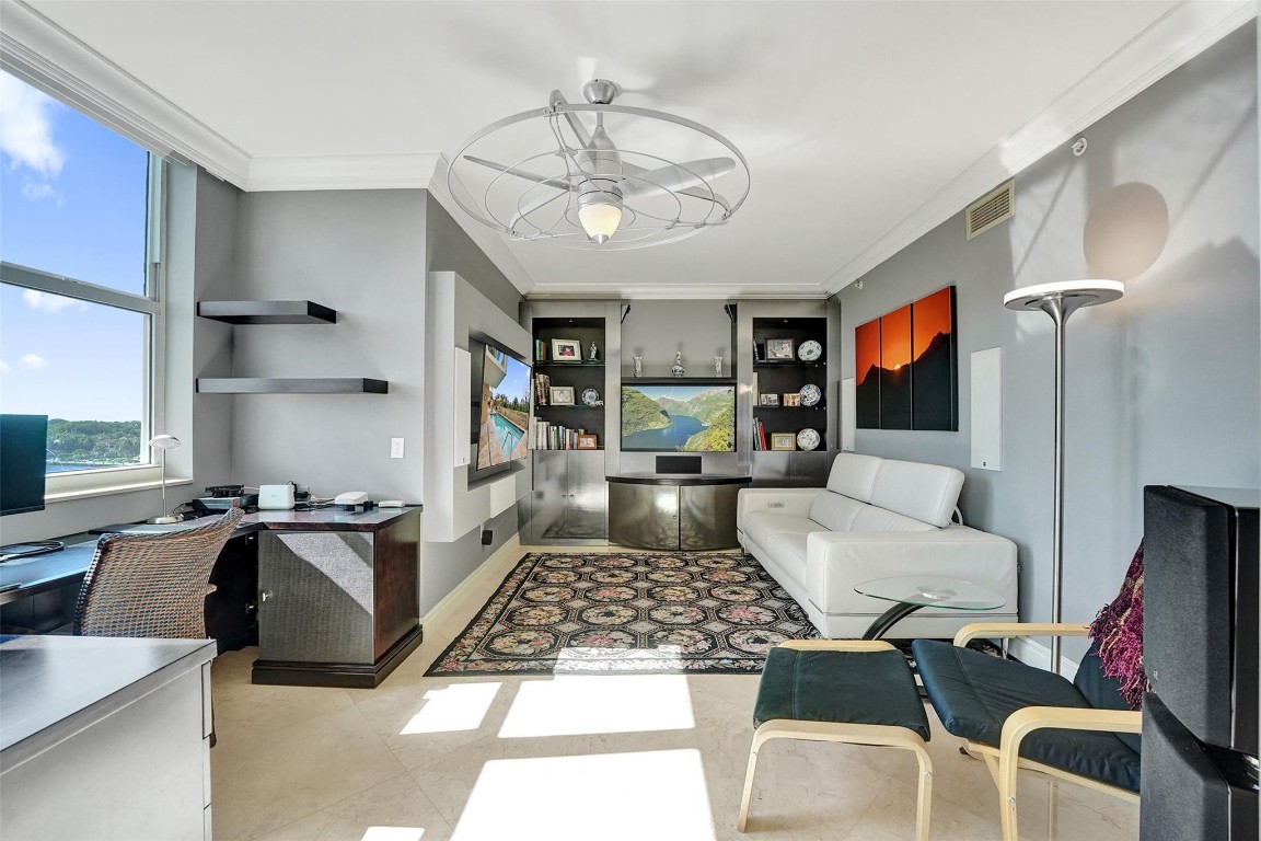 2845 NE 9th Street 603