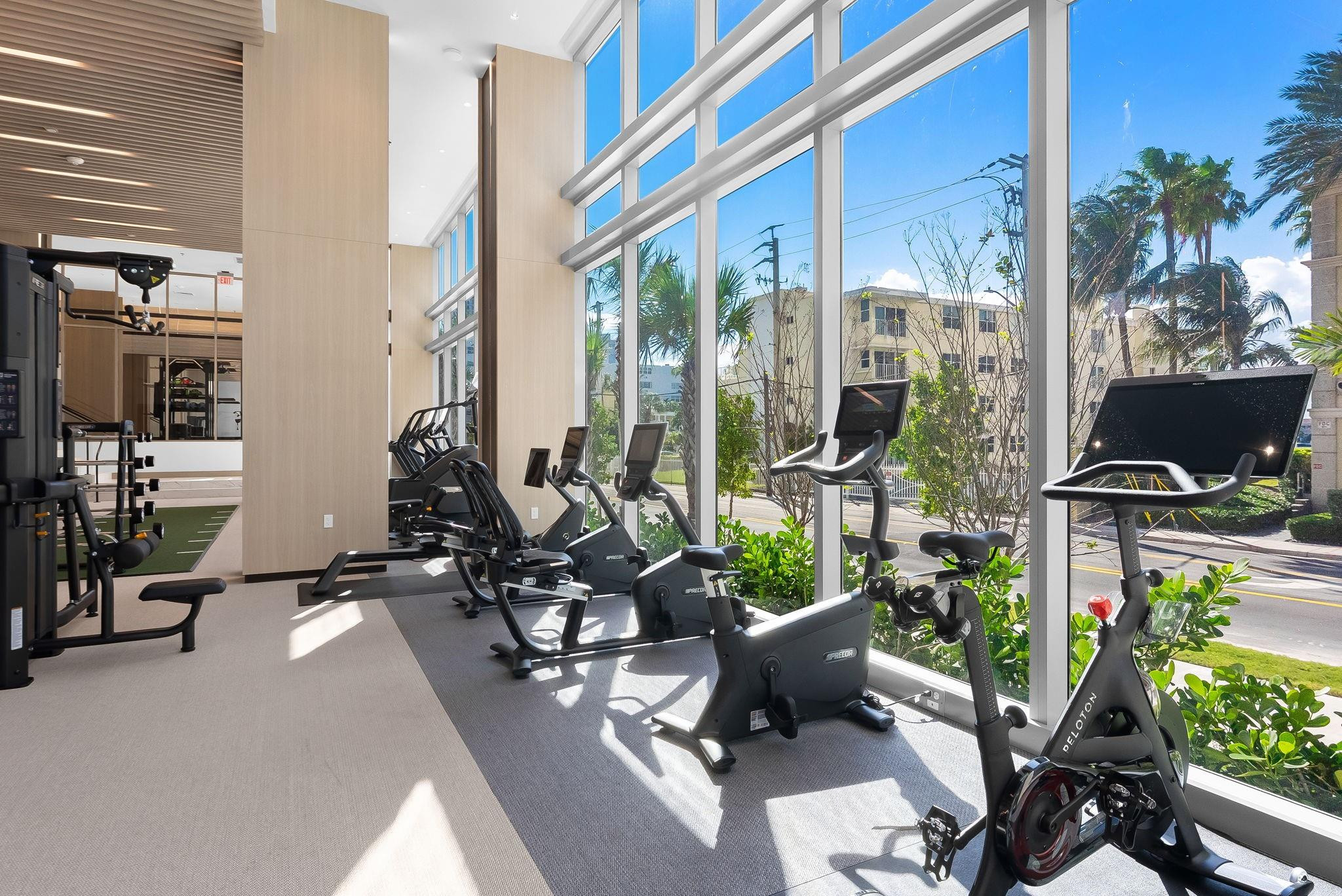 153 N Seabreeze 2404-S