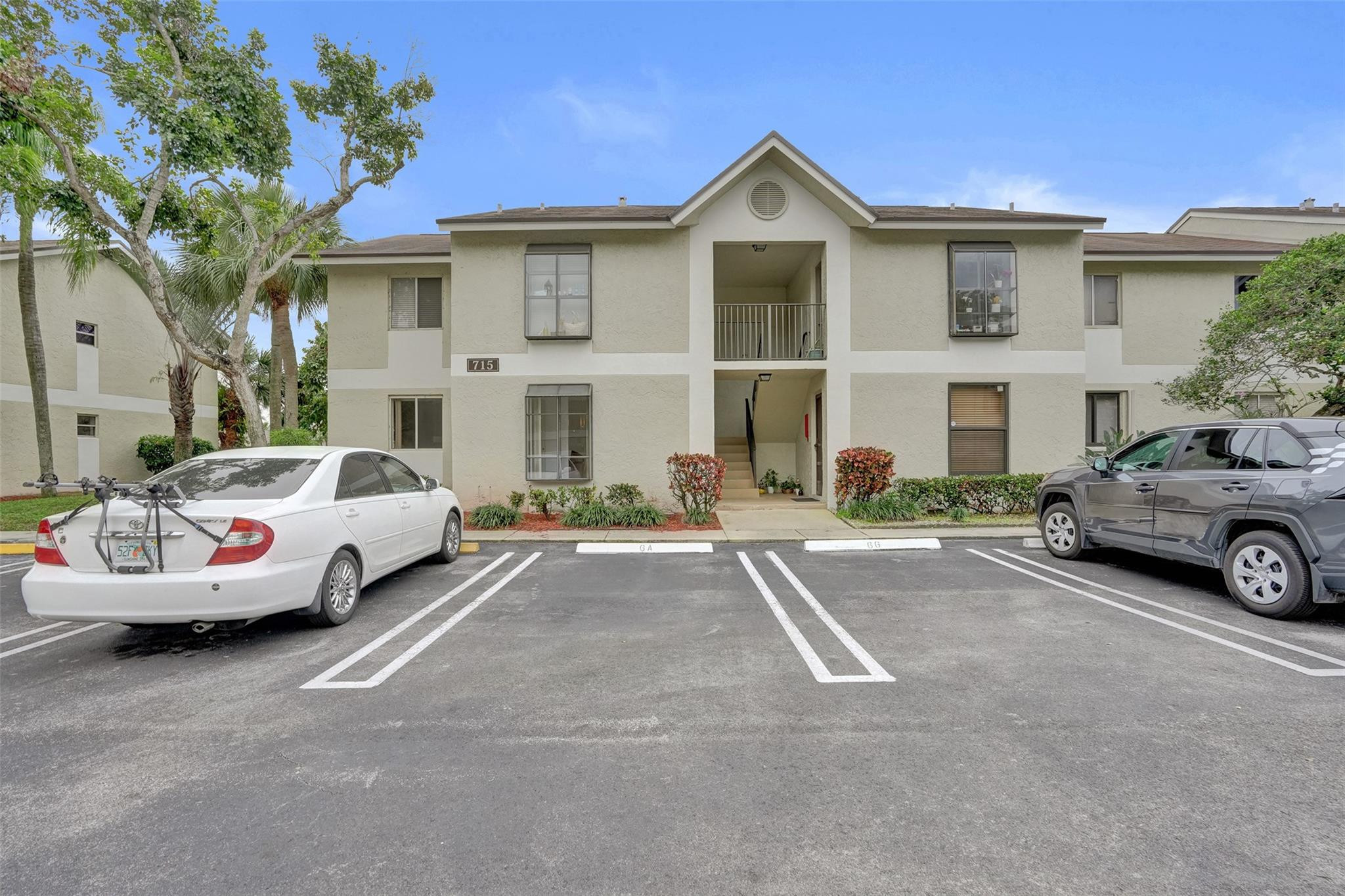 715 Gardens Drive 101