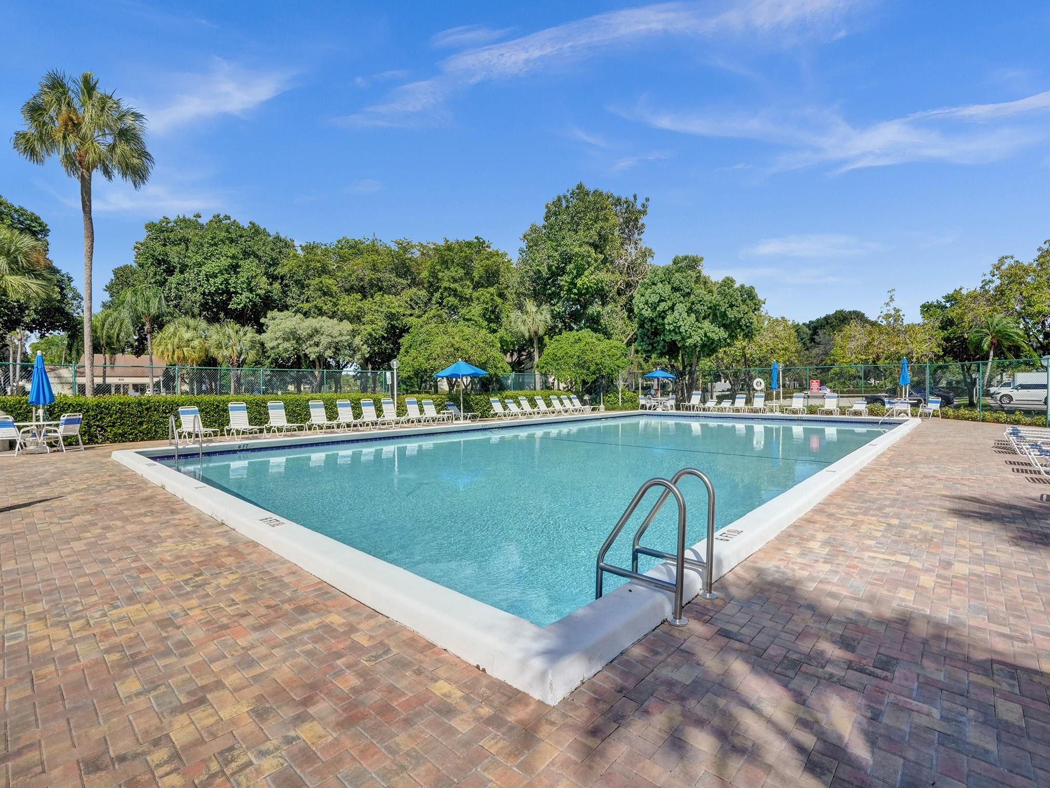 715 Gardens Drive 101