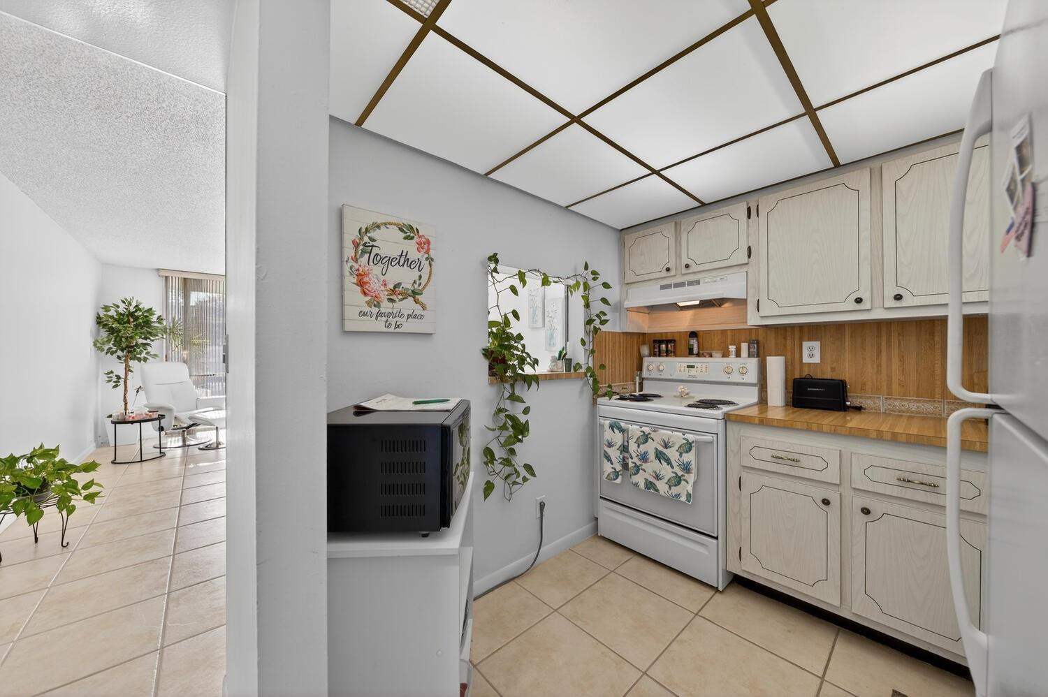 9281 Sunrise Lakes Boulevard Unit: 107
