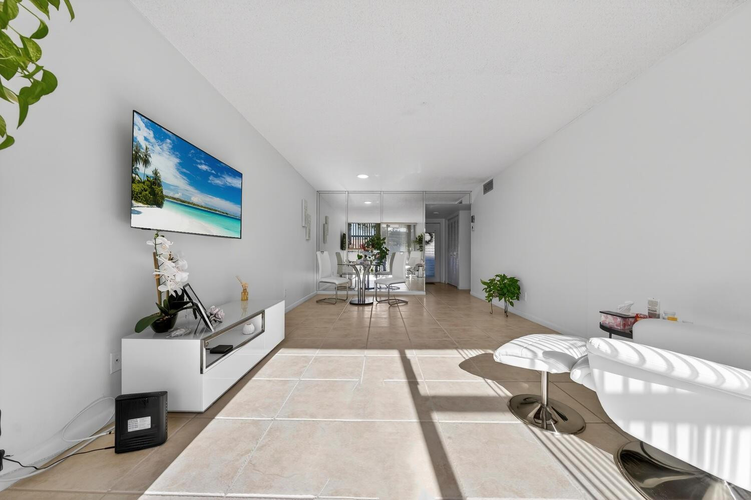 9281 Sunrise Lakes Boulevard Unit: 107