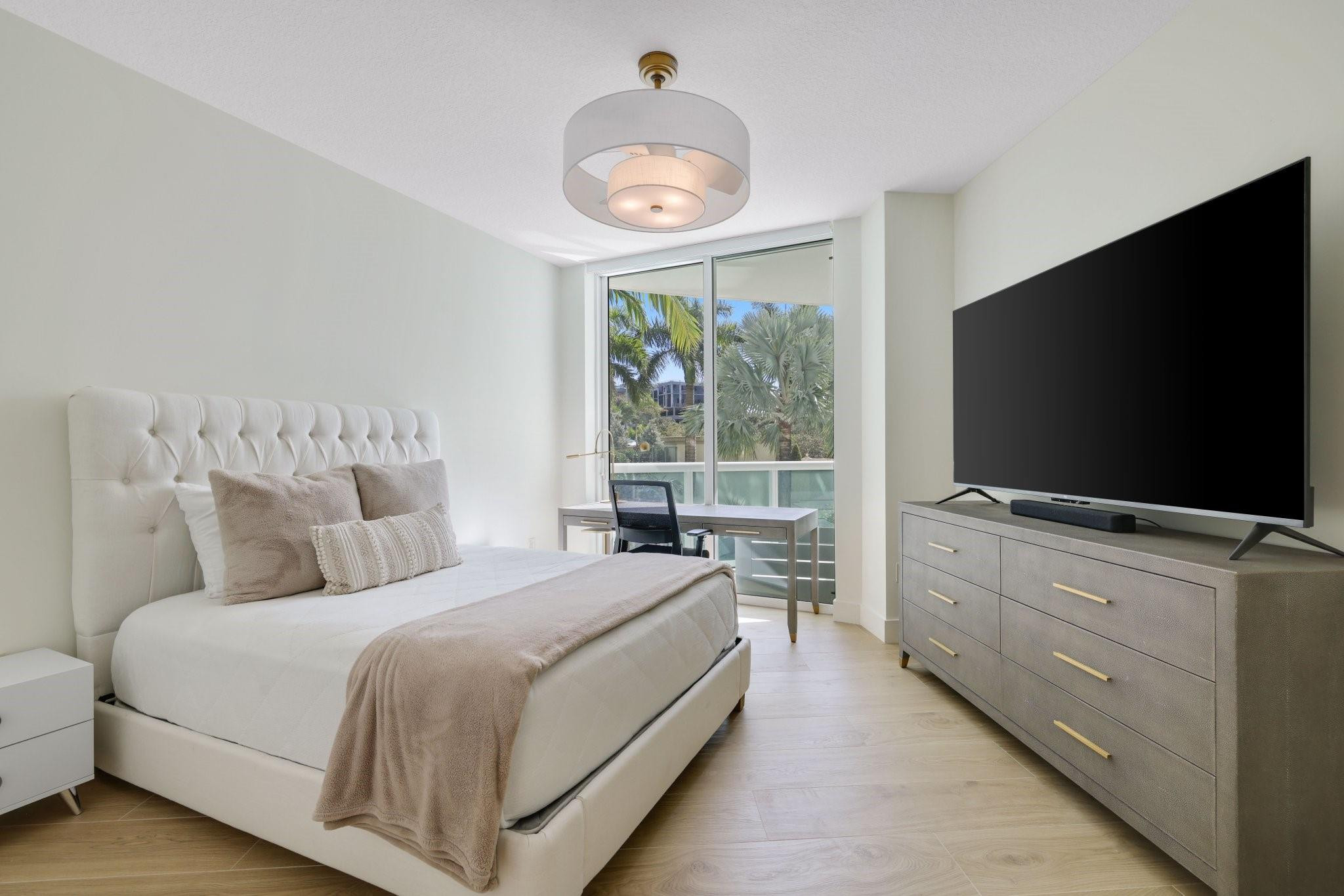 347 N New River Drive 301