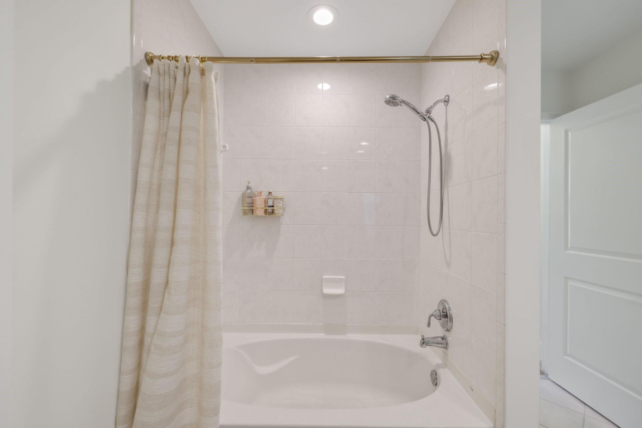 347 N New River Drive 301