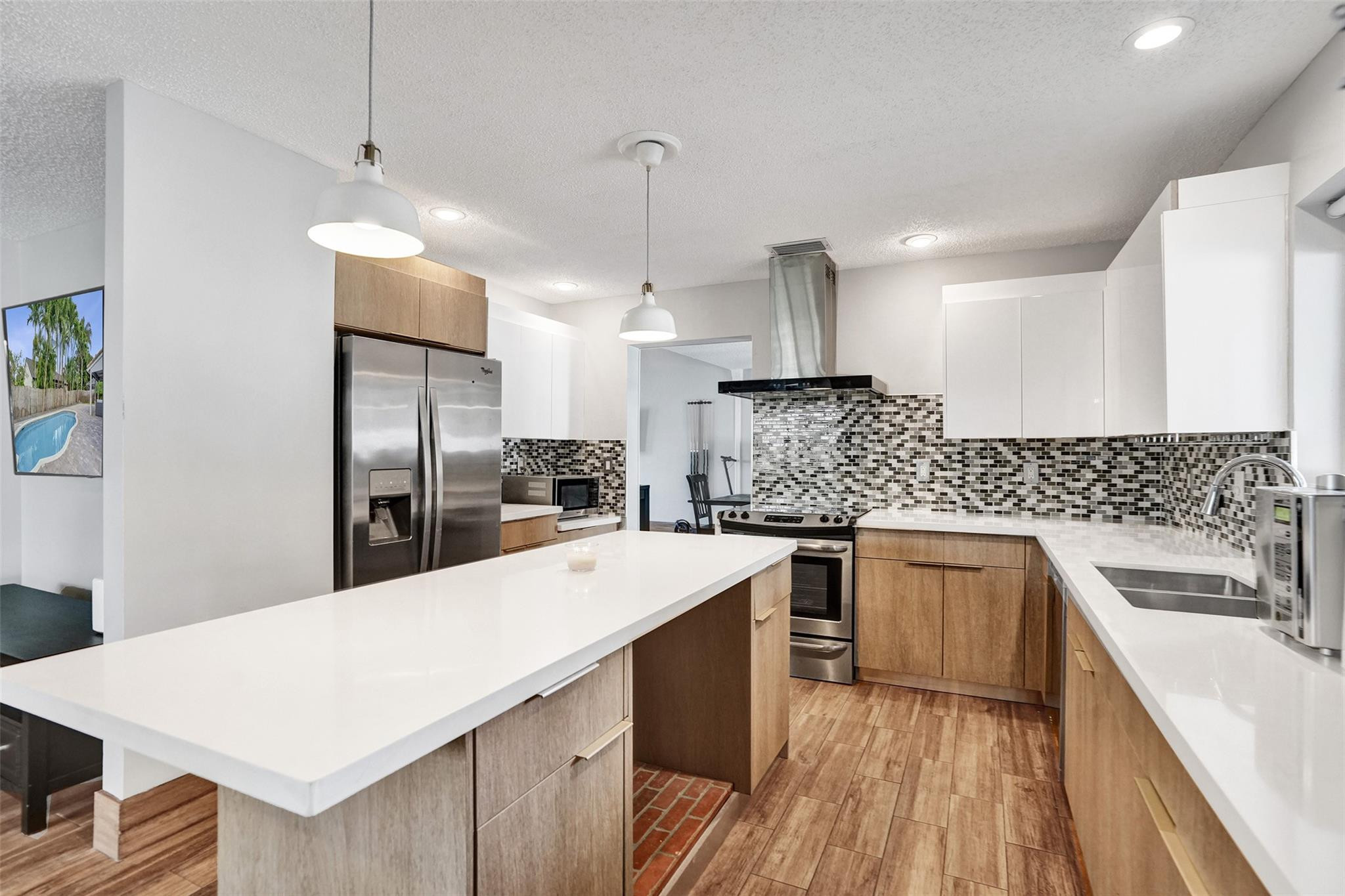 19321 NW 10th Street