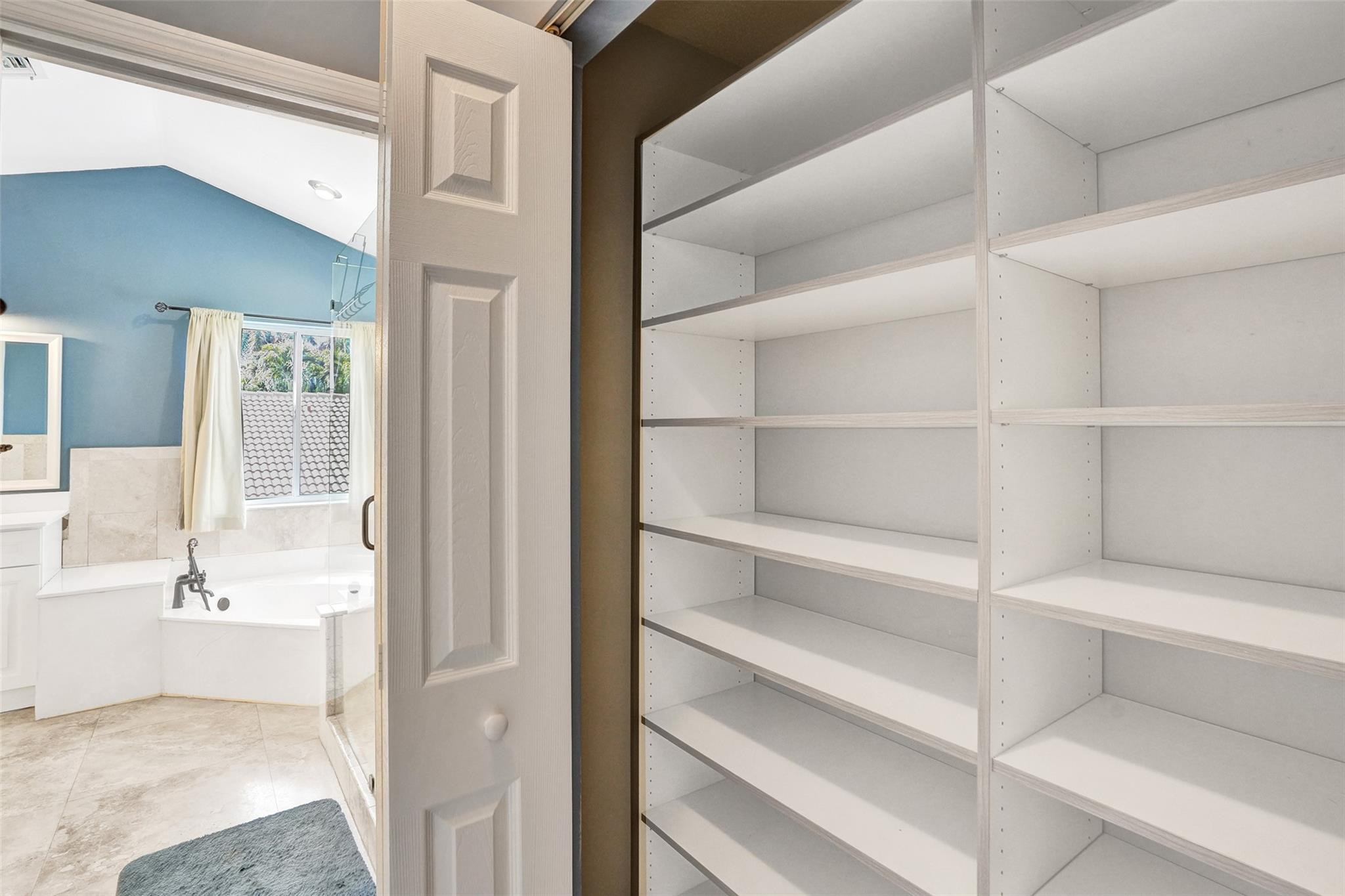 19321 NW 10th Street