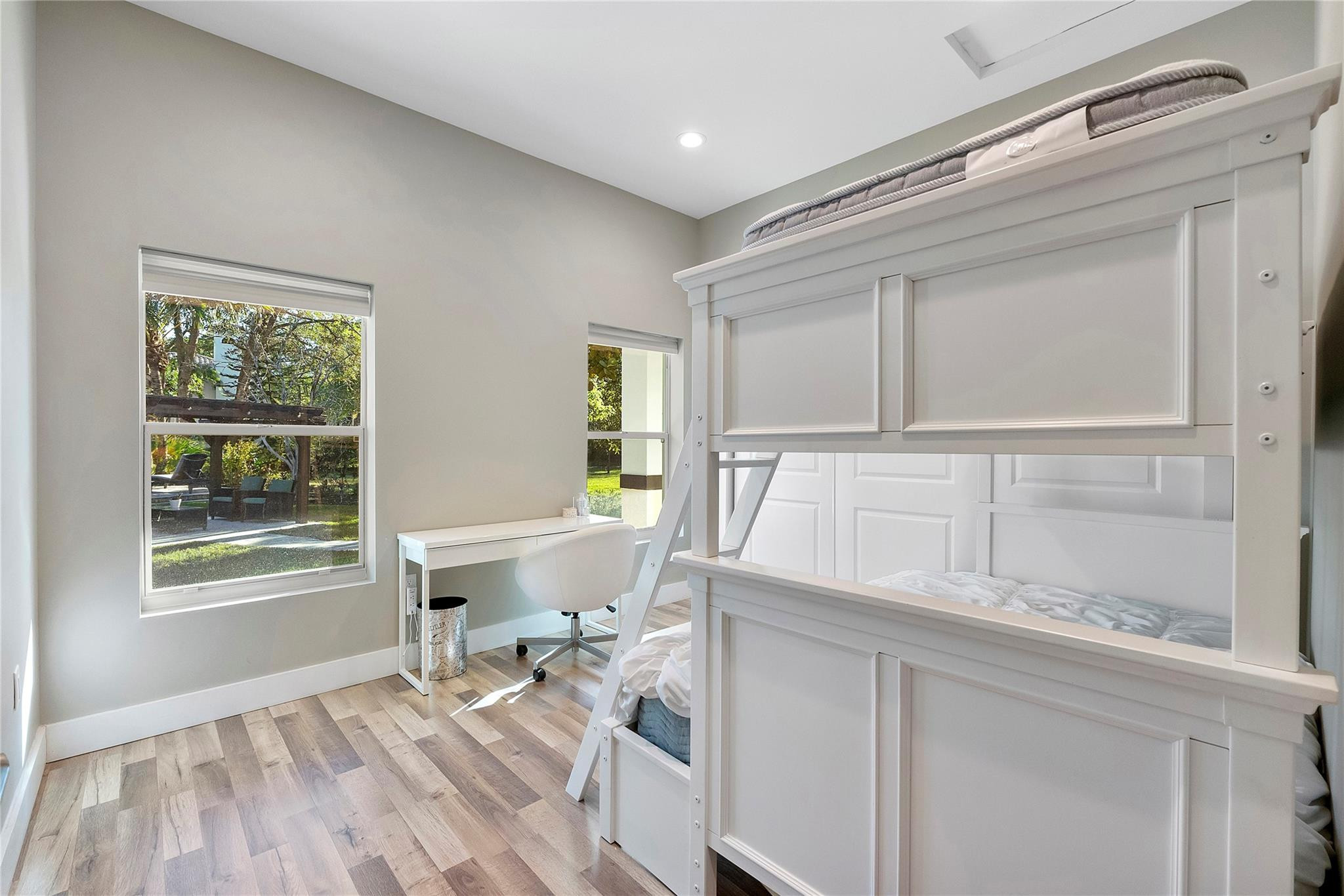 5351 Godfrey Road