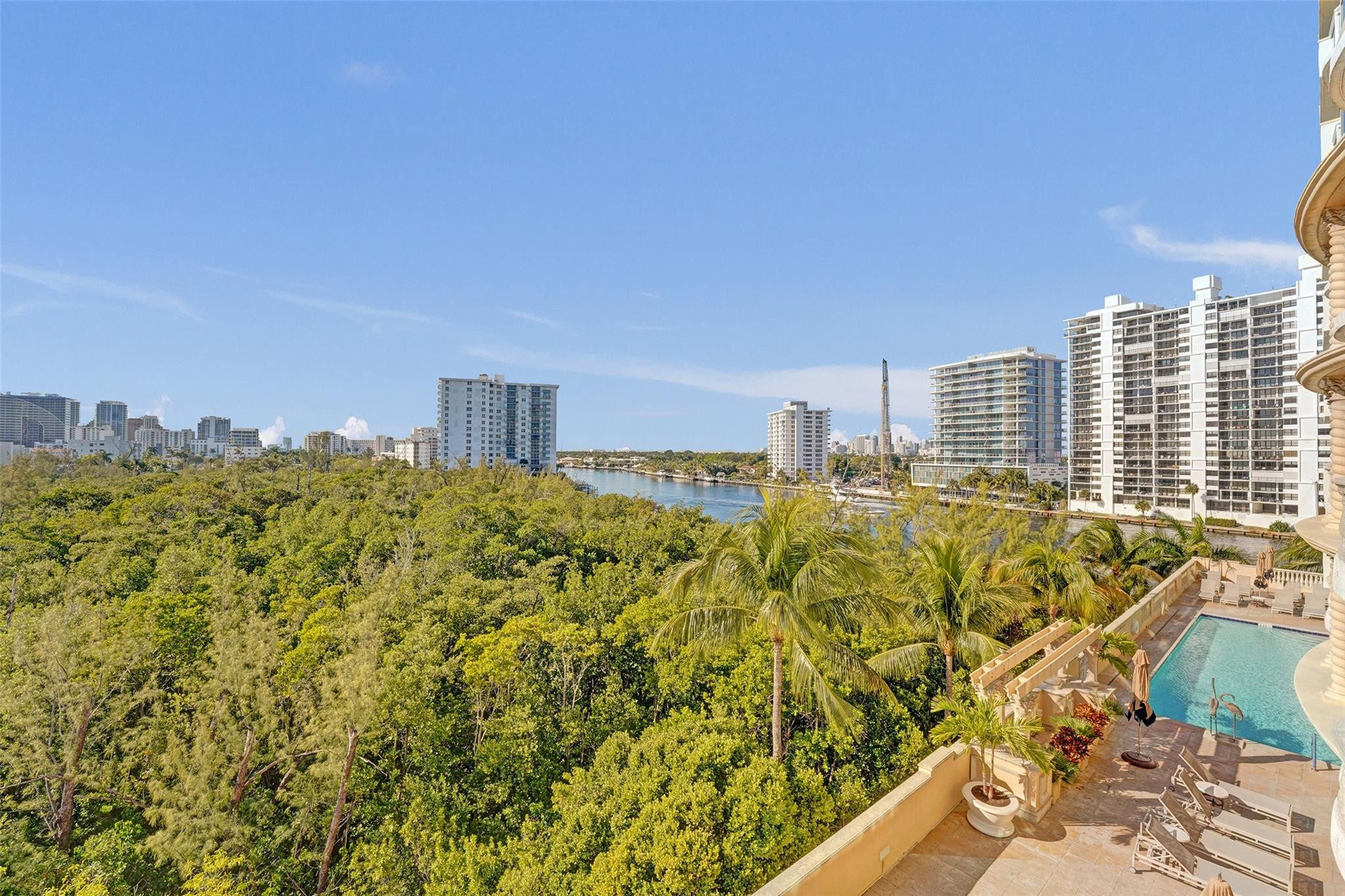 2845 NE 9th Street 601