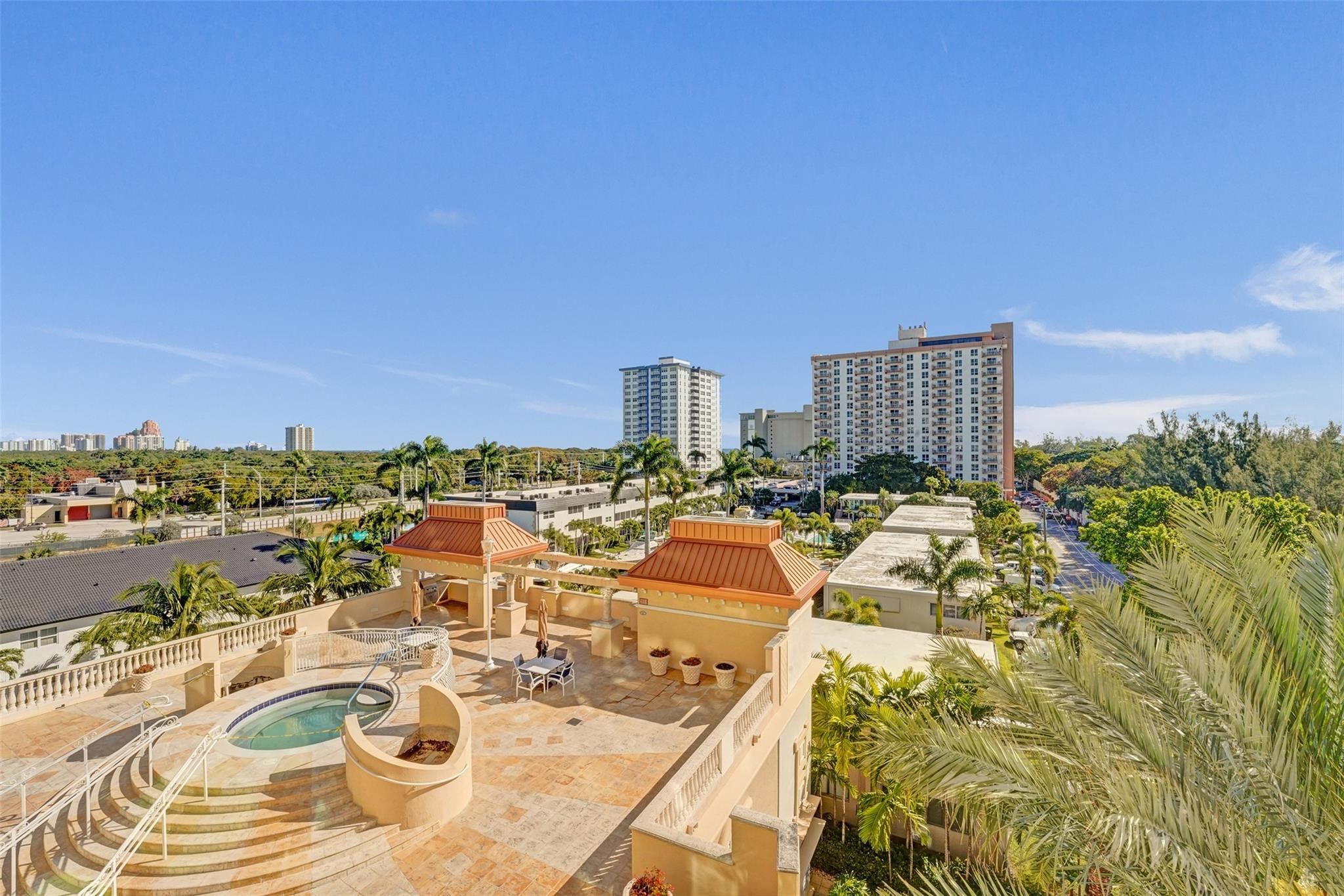 2845 NE 9th Street 601