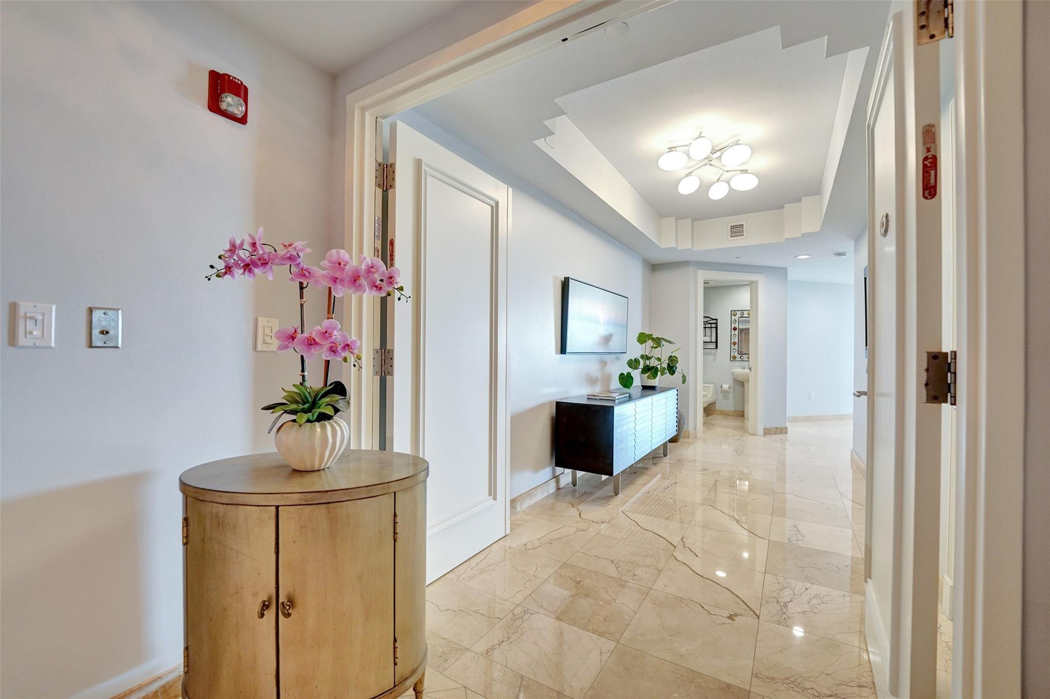 2845 NE 9th Street 601