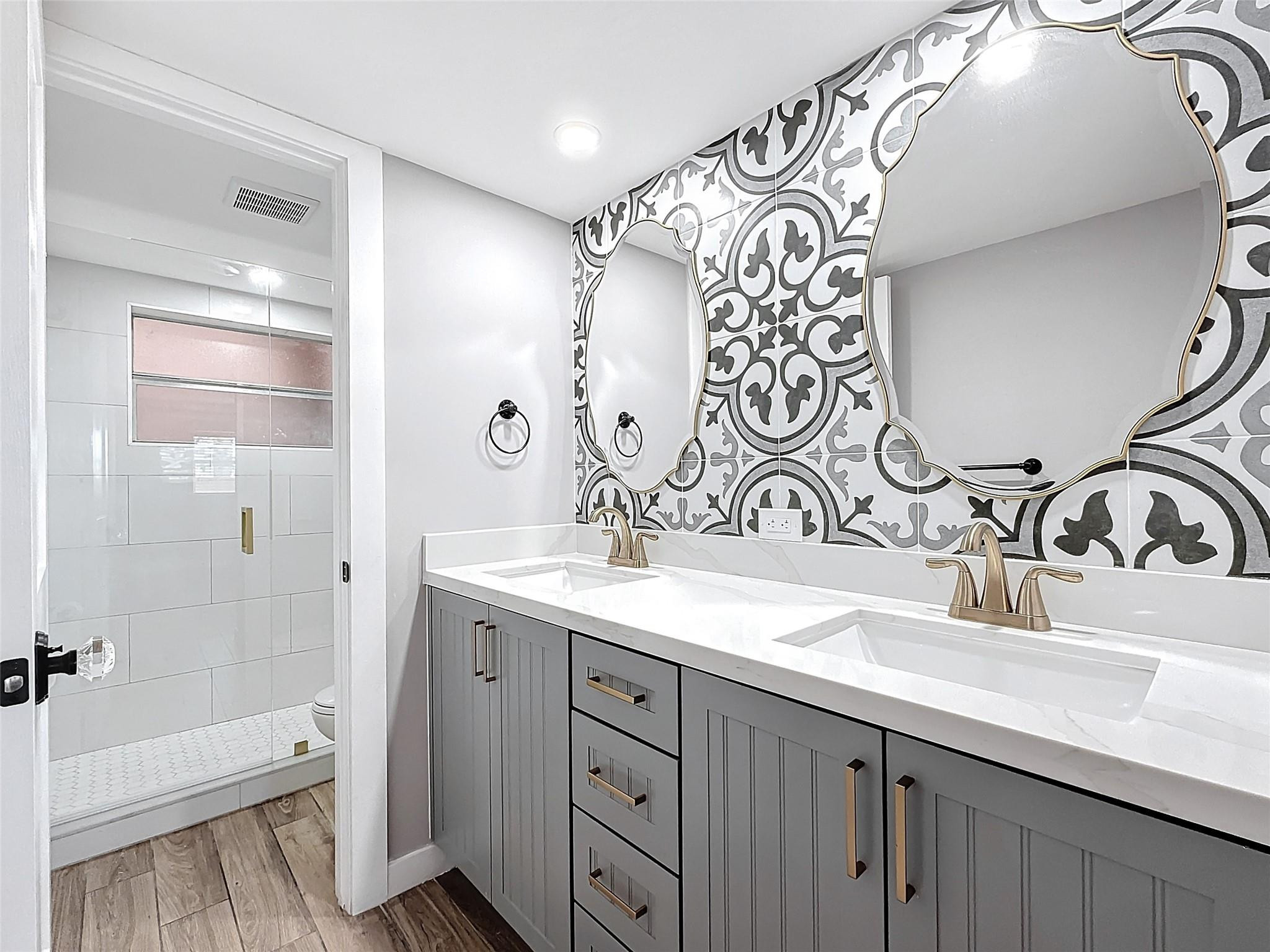 8818 W Mcnab Road 103