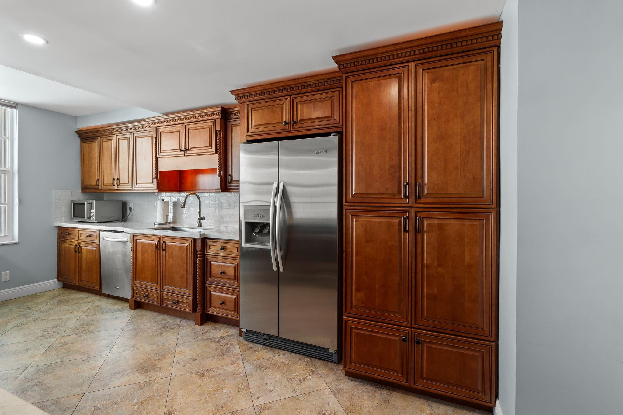 4280 Galt Ocean Drive 27D