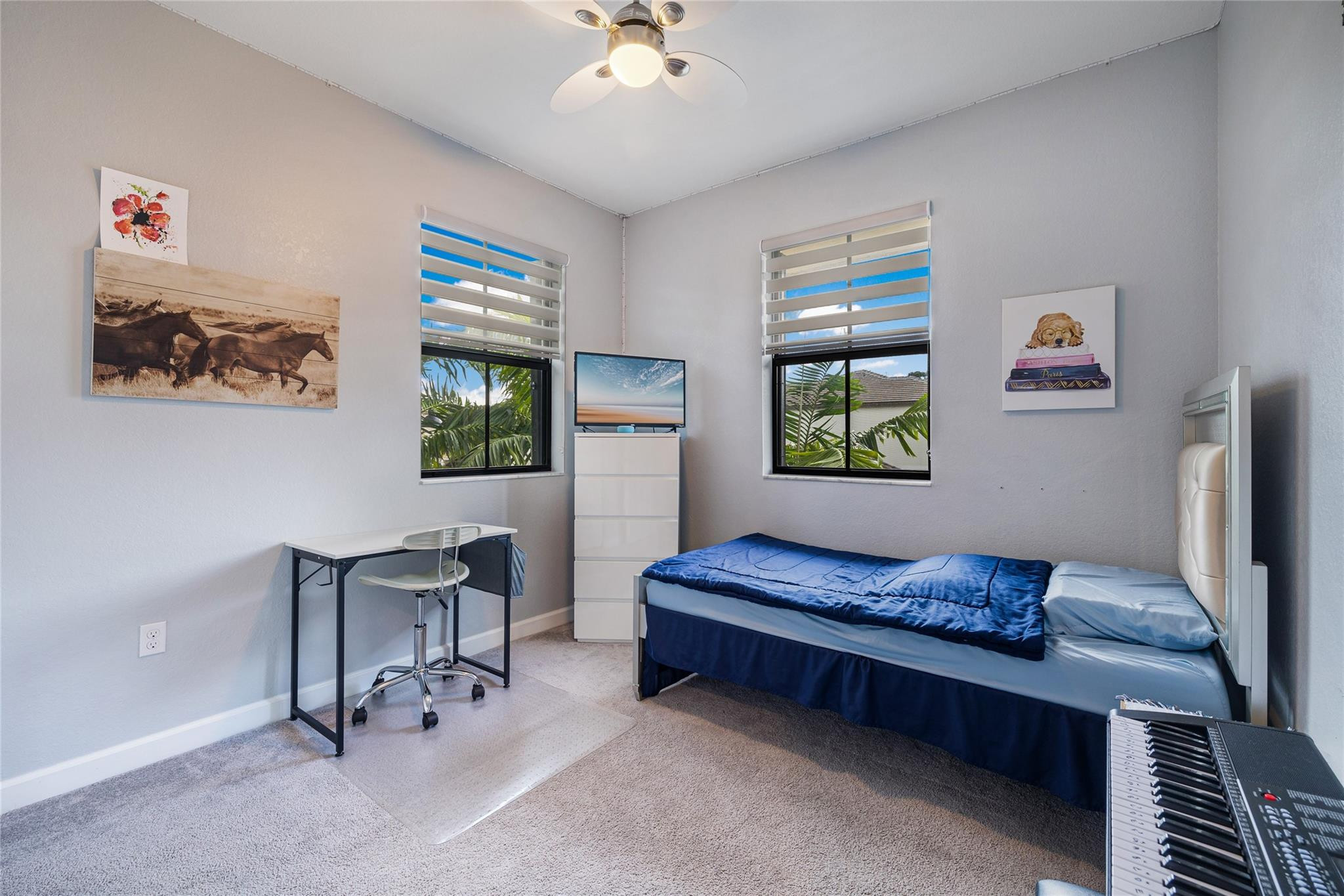 4690 Santa Cruz Way 000