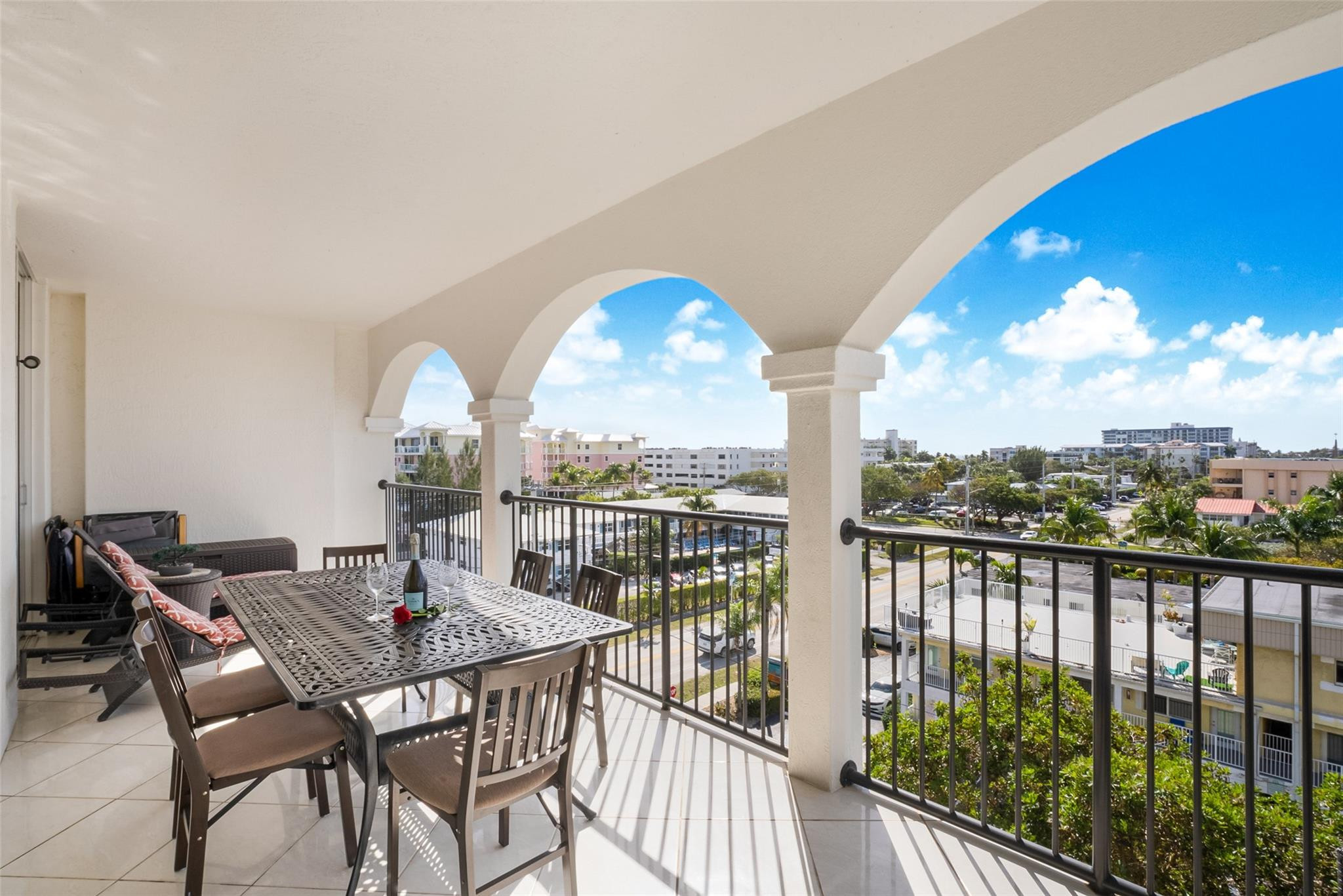 191 SE 20th Avenue 614