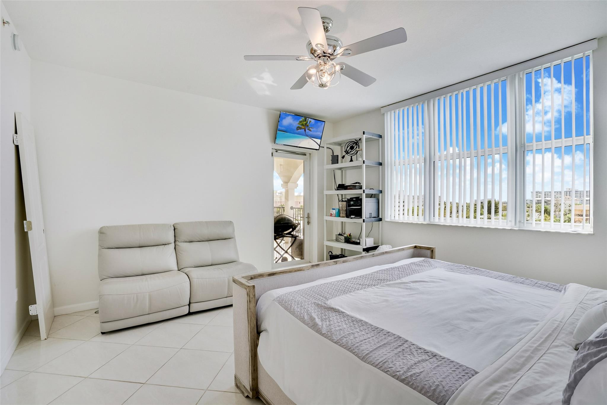 191 SE 20th Avenue 614