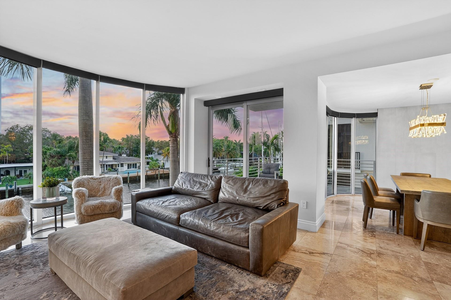 301 Hendricks Isle 6