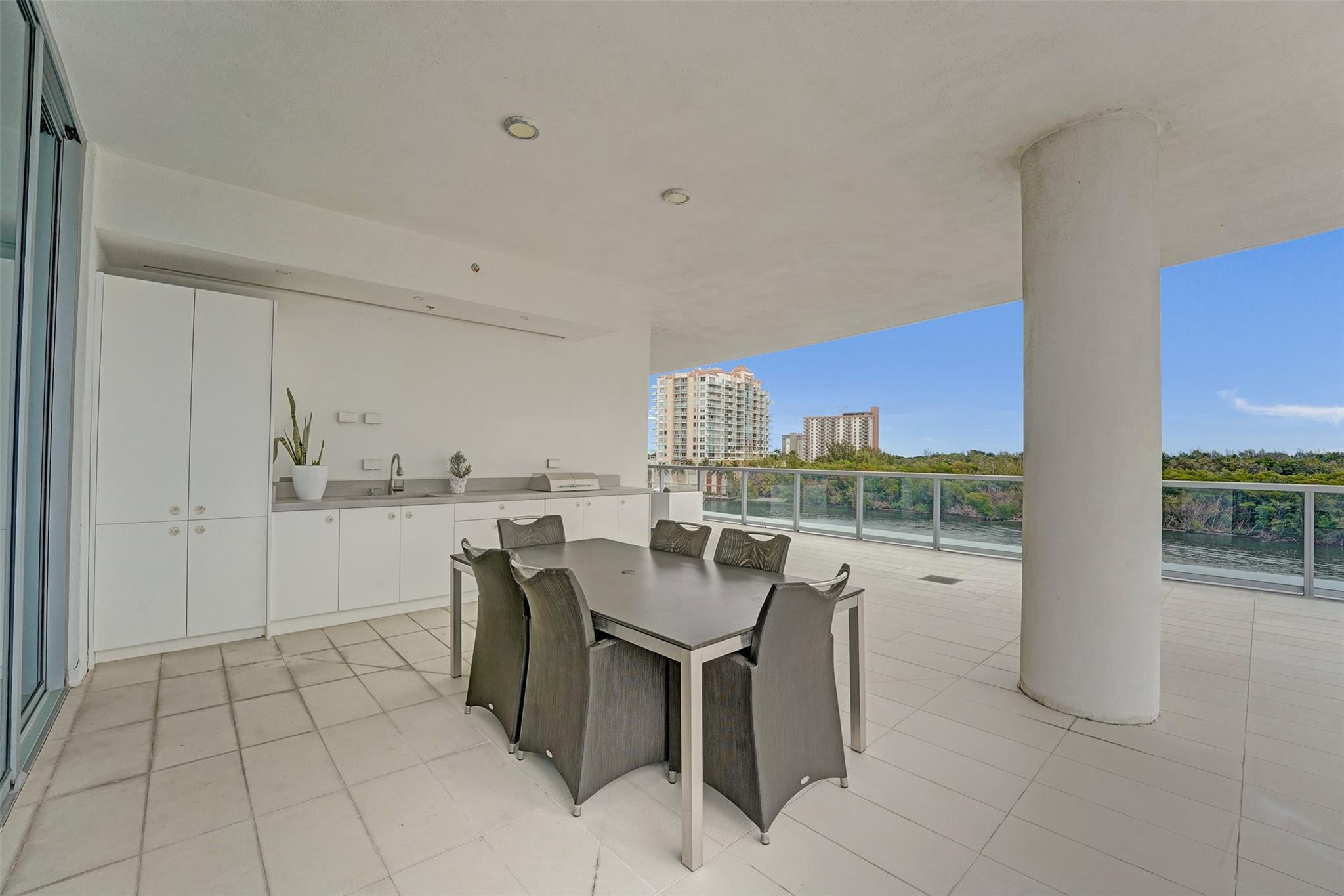 920 Intracoastal Drive 503