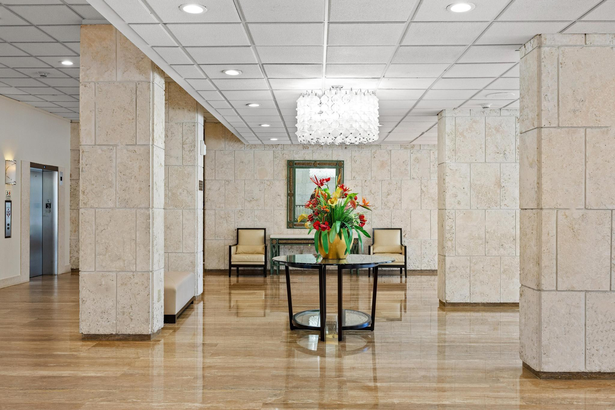 1950 S Ocean Drive PHB