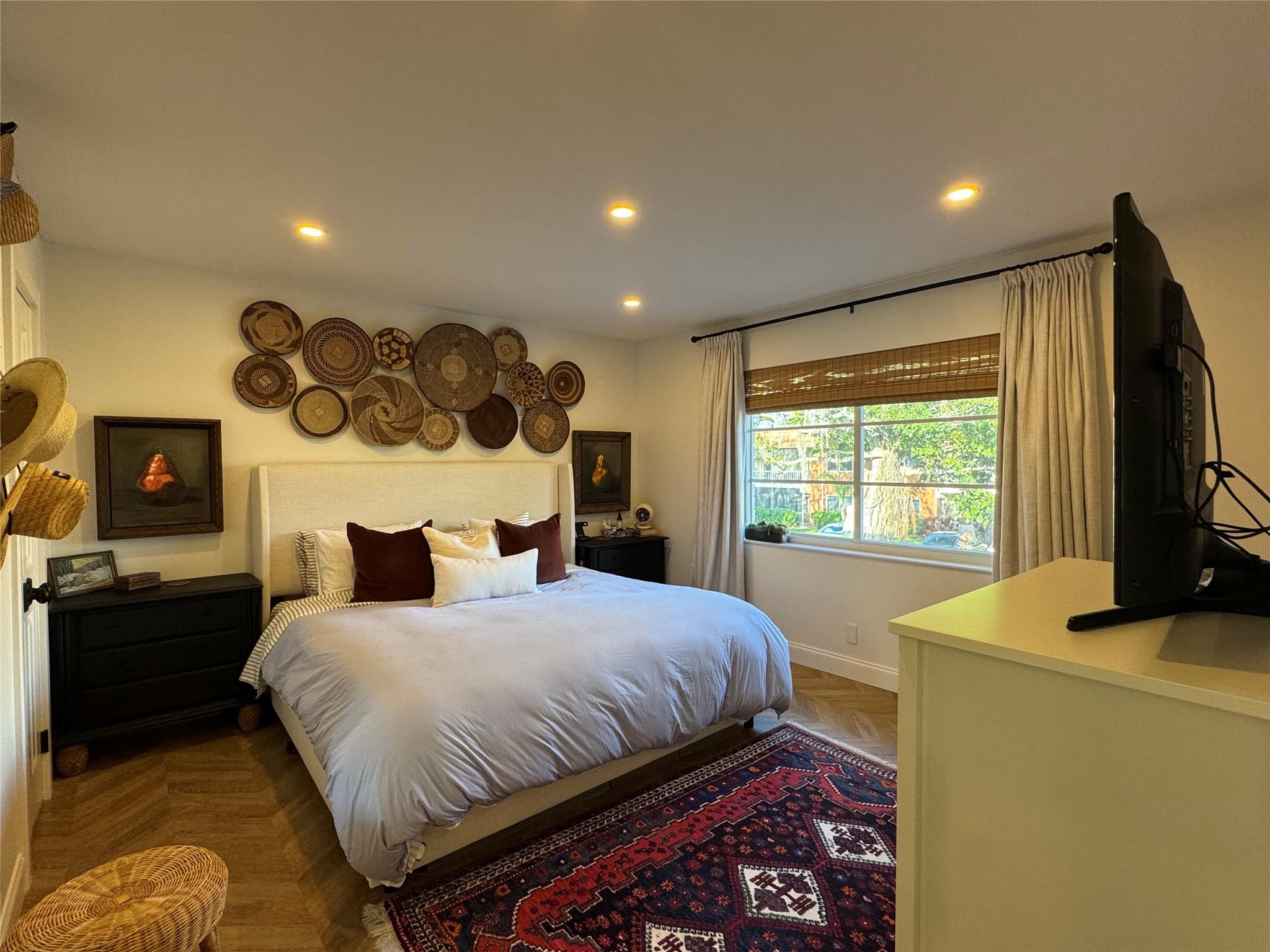 9 NE 19th Court 211C