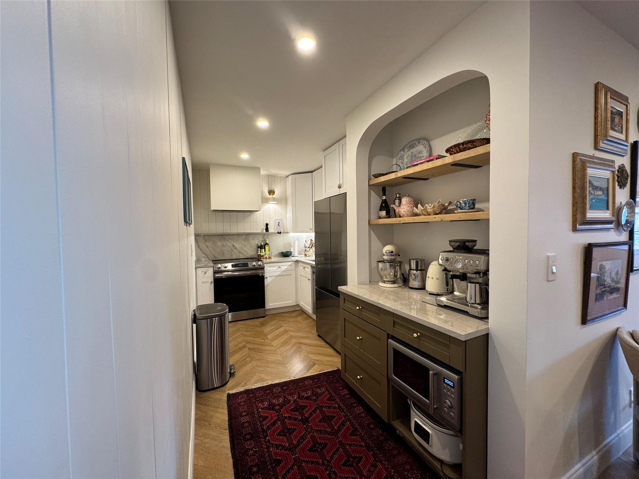 9 NE 19th Court 211C