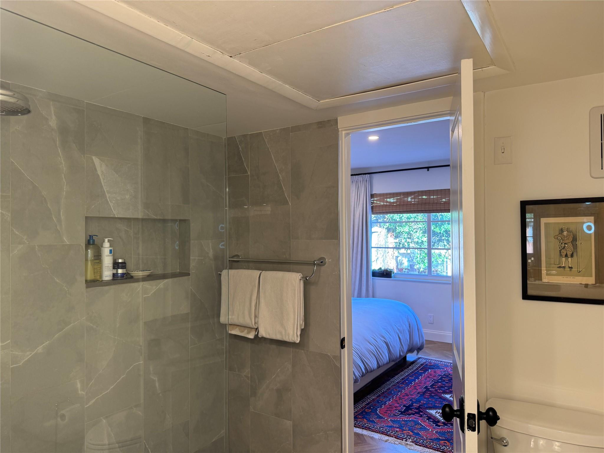 9 NE 19th Court 211C