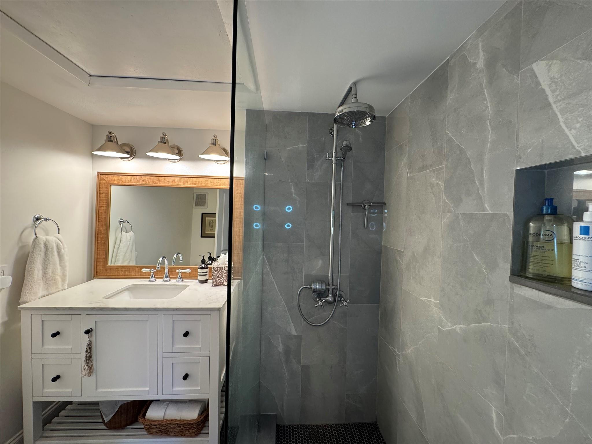 9 NE 19th Court 211C