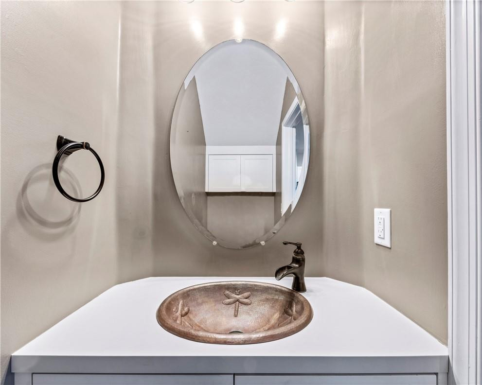 4230 N Dixie Highway 113