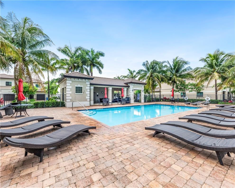 4230 N Dixie Highway 113