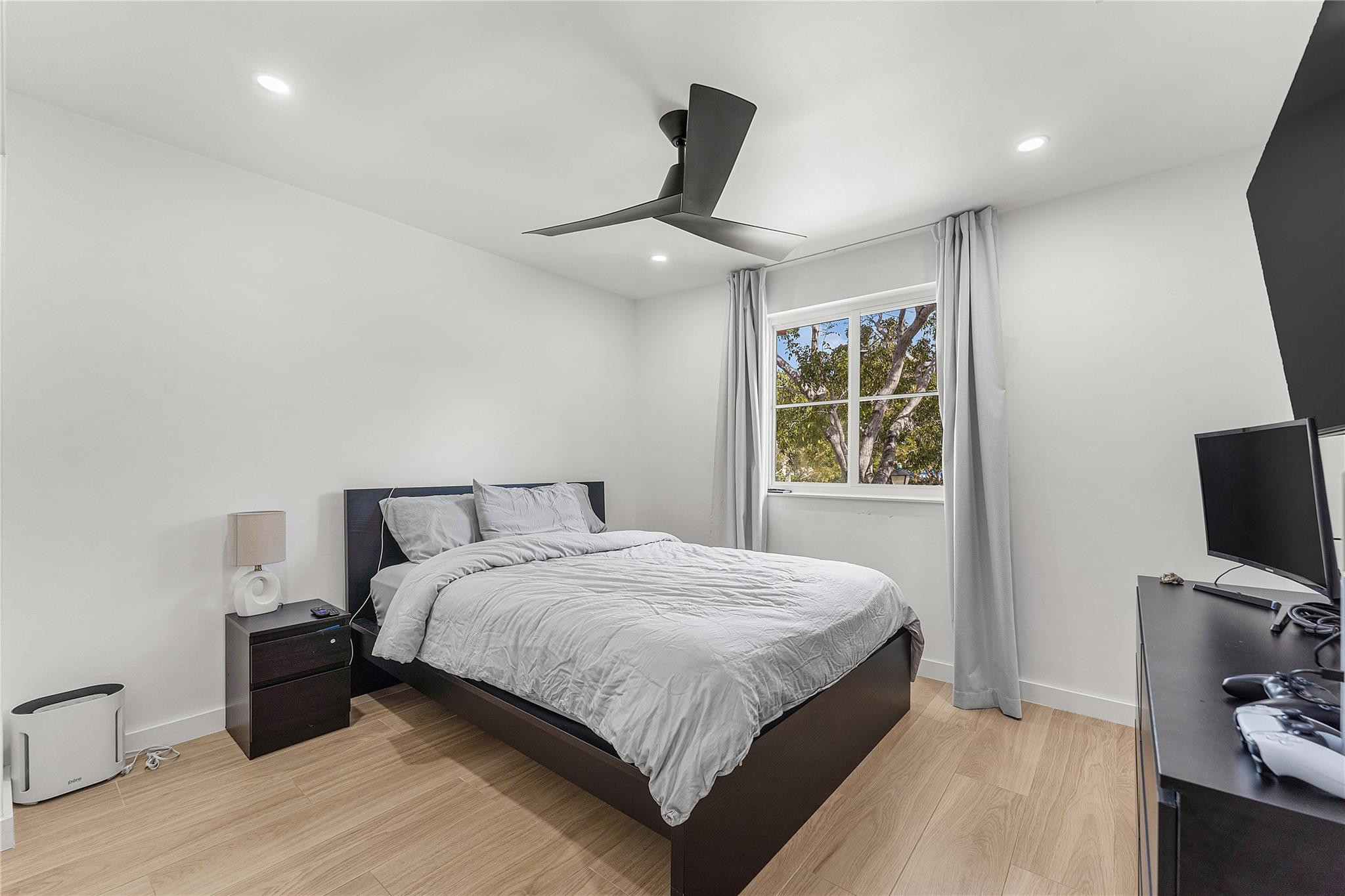 11338 NW 33rd Street