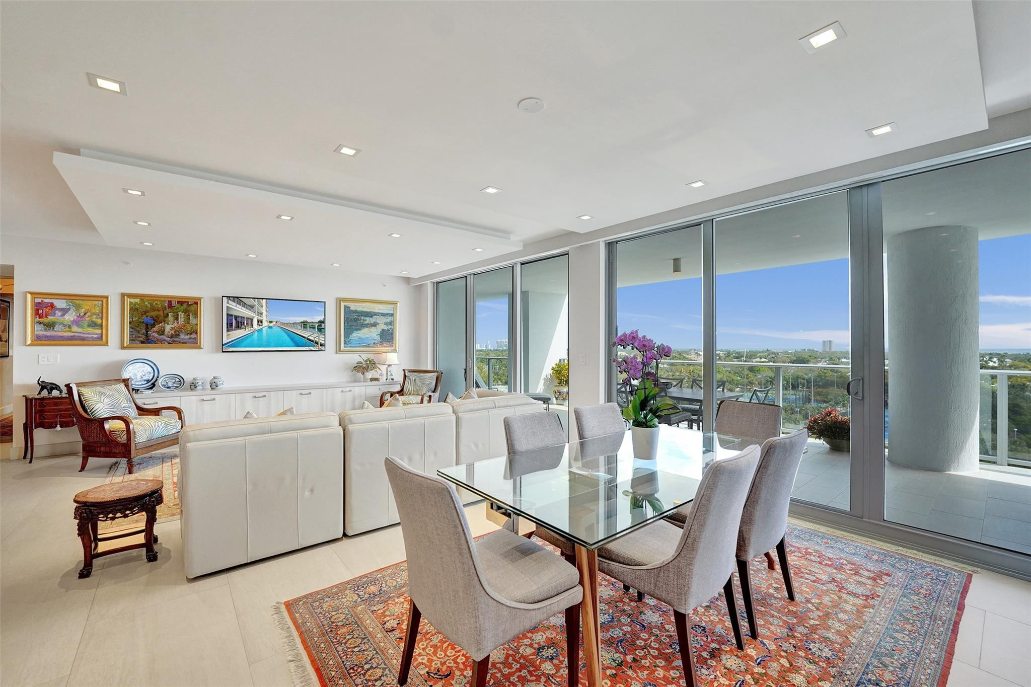 1180 N Federal Highway 1006