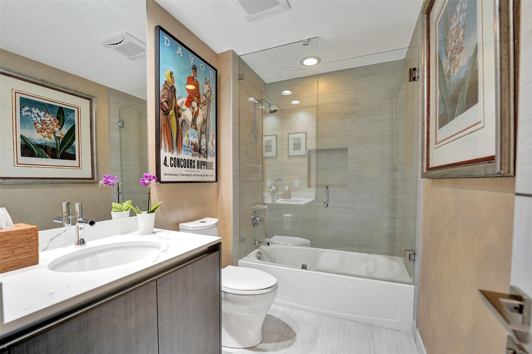 1180 N Federal Highway 1006