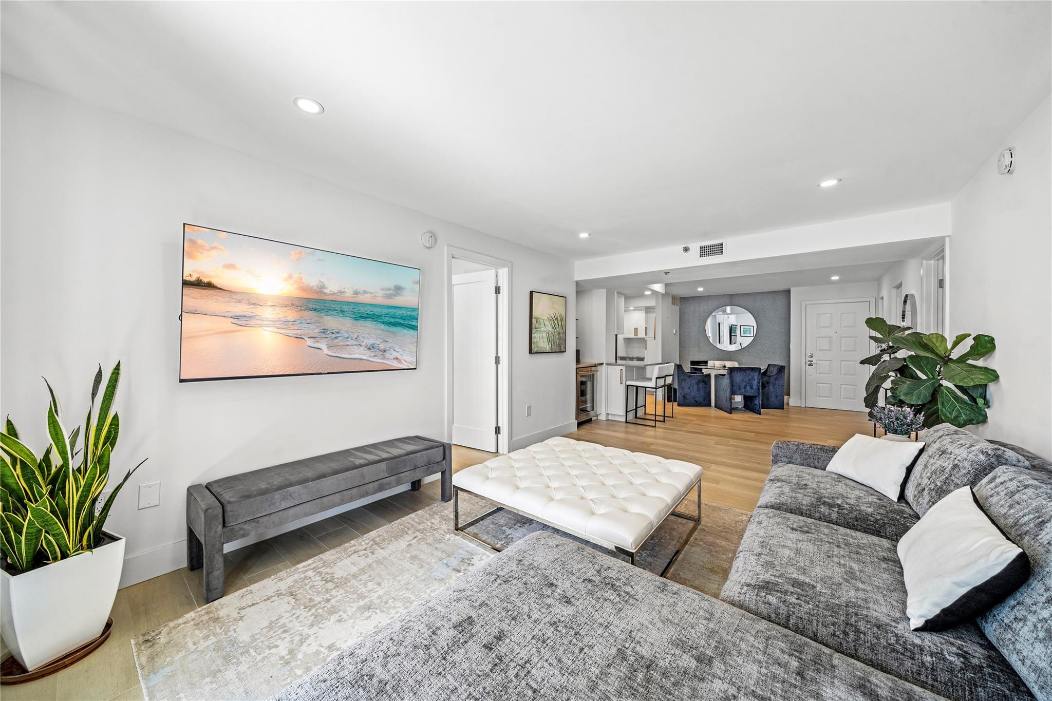 1201 S Ocean Drive 1607N