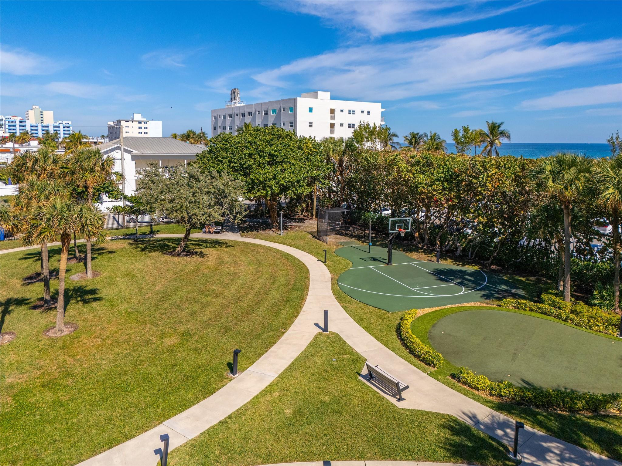 1201 S Ocean Drive 1607N